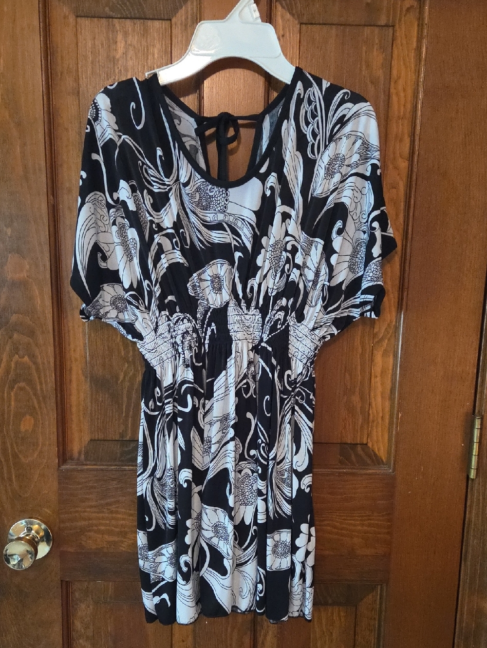 Black & White Floral Tunic Blouse